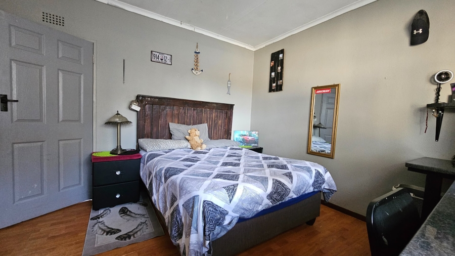 3 Bedroom Property for Sale in Vaalpark Free State